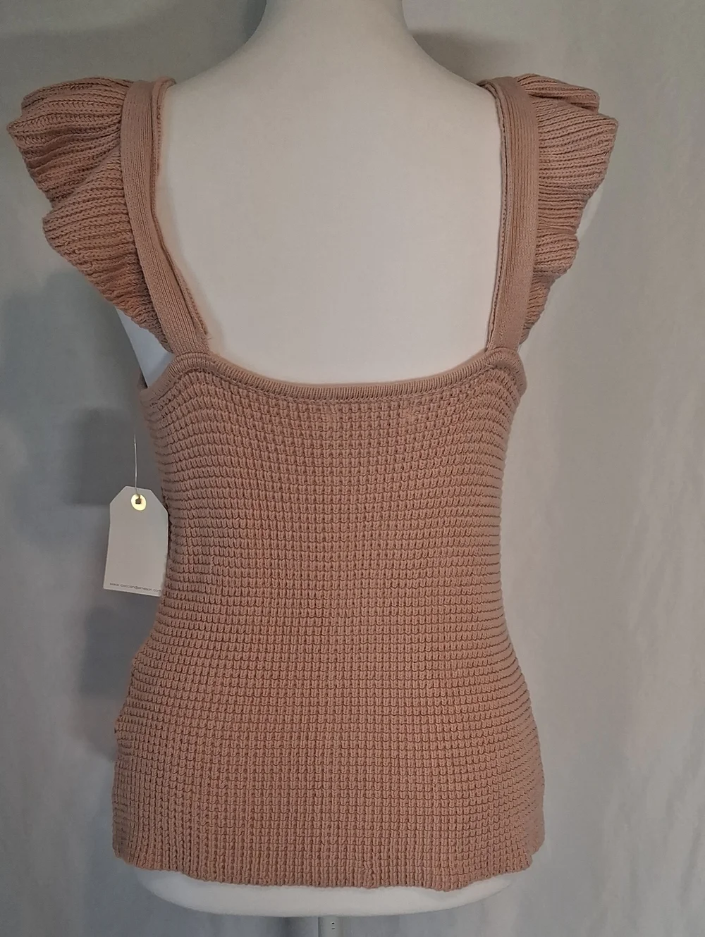 ✨ NWT Coco & Jaimeson Soft Pink Flutter Sleeve Knit Tank ✨ - Picture 4 of 7
